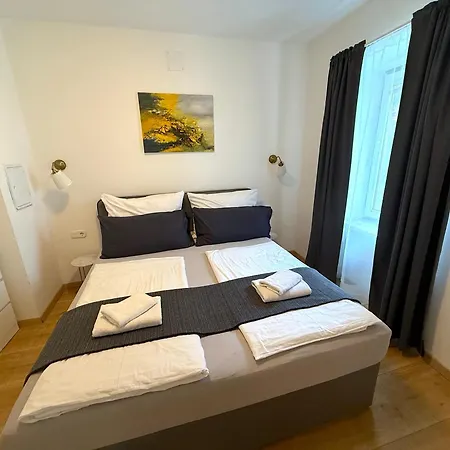 Gaesteapartments Lejlighed Rossatz